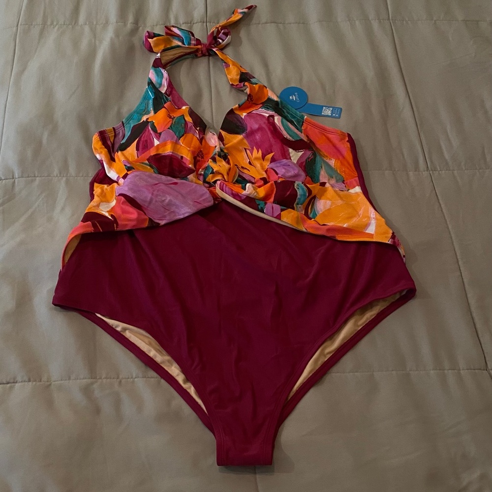 CUPSHE Plus Piece Bathing Suit Halter size 3X